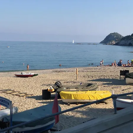 Apartmán Casa Serge Vista Mare Con Ampio Terrazzo Privato