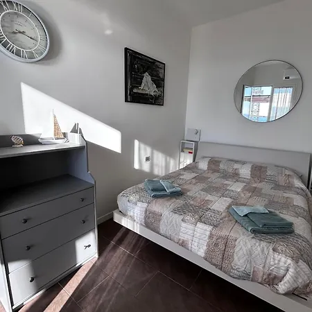 Casa Serge Vista Mare Con Ampio Terrazzo Privato Apartmán