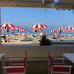 Daire Casa Serge Vista Mare Con Ampio Terrazzo Privato Bergeggi