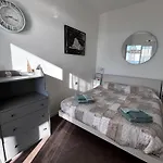 Casa Serge Vista Mare Con Ampio Terrazzo Privato Daire