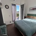 公寓 Casa Serge Vista Mare Con Ampio Terrazzo Privato 贝尔杰吉