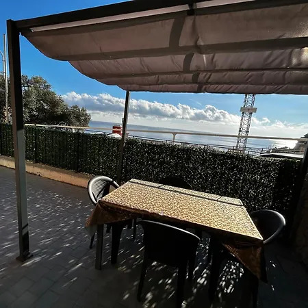 Casa Serge Vista Mare Con Ampio Terrazzo Privato Апартаменты Берджеджи